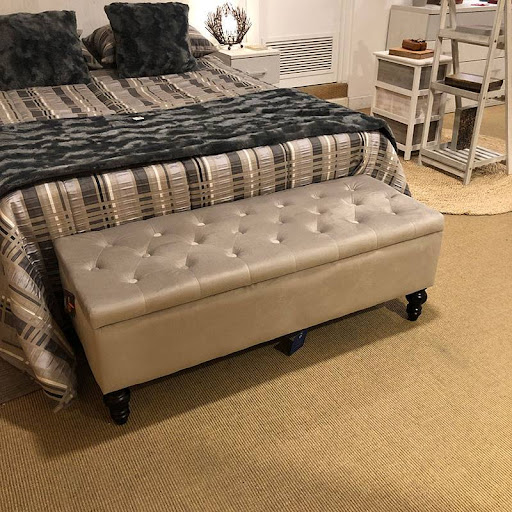 Banco descalzador tapizado